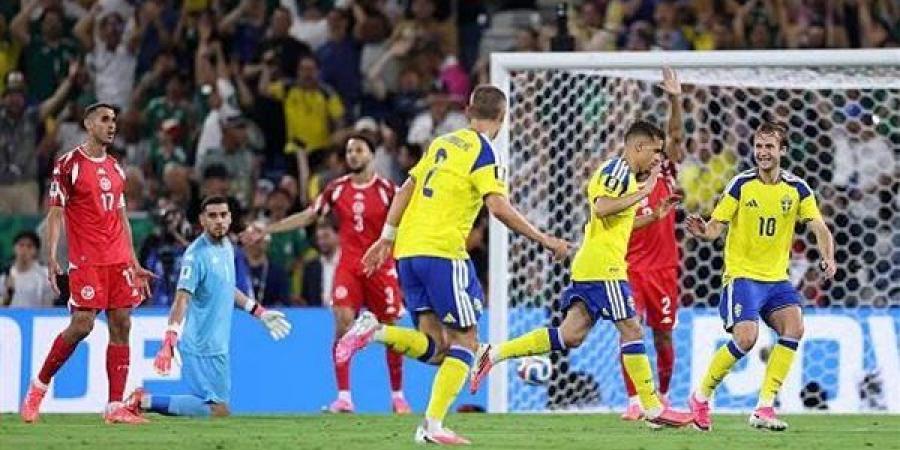 جيوكيريس يضيف الهدف الثالث لمنتخب السويد في شباك تونس