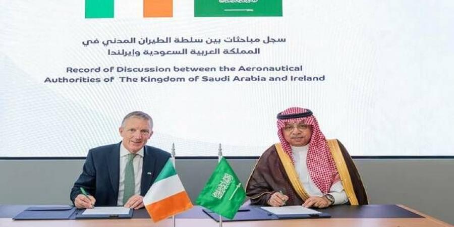 المملكة و"إيرلندا" توقعان سجل مباحثات لتعزيز التعاون في مجال النقل الجوي
