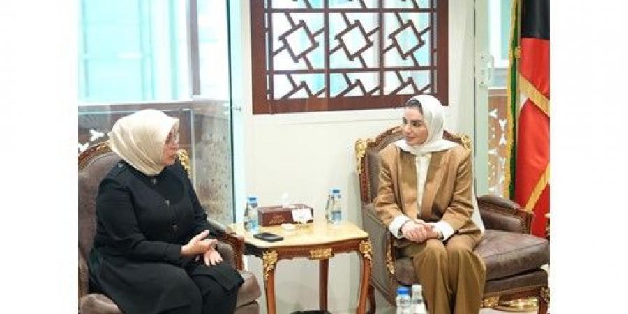 وزيرة الشؤون تبحث مع السفيرة التركية تعزيز الجهود المشتركة لحماية الأطفال من مخاطر التكنولوجيا والفضاء الرقمي