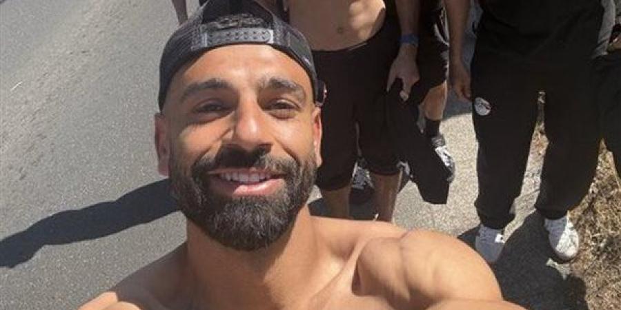 جولة لـ محمد صلاح ونجوم مصر في شوارع أمريكا قبل صدام إيران