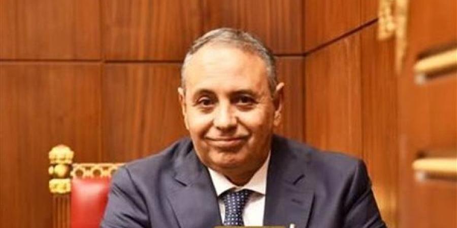حلقة نقاشية عن دور الأحزاب في حماية جيل (Z) من مخاطر التطرف، بحزب "إرادة جيل"
