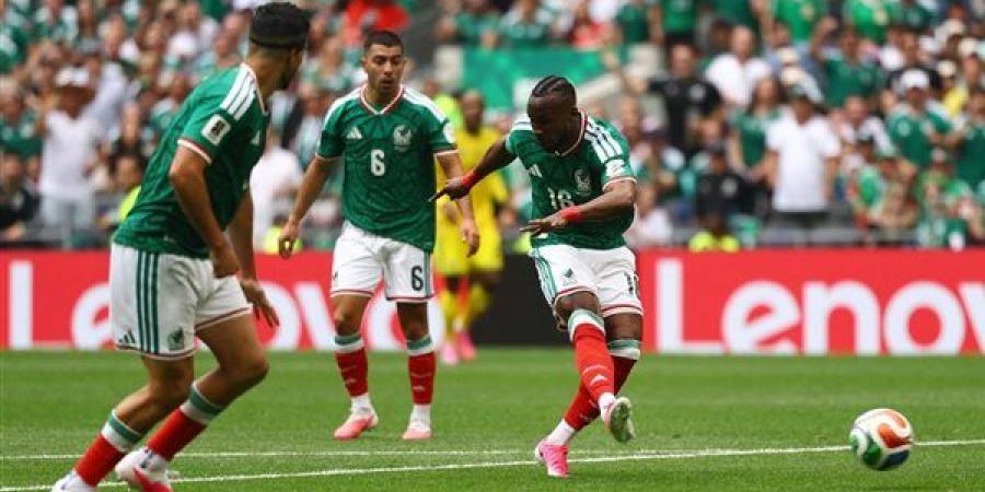 عرض من الدوري الإنجليزي للتعاقد مع كينيونيس بعد تألقه في كأس العالم