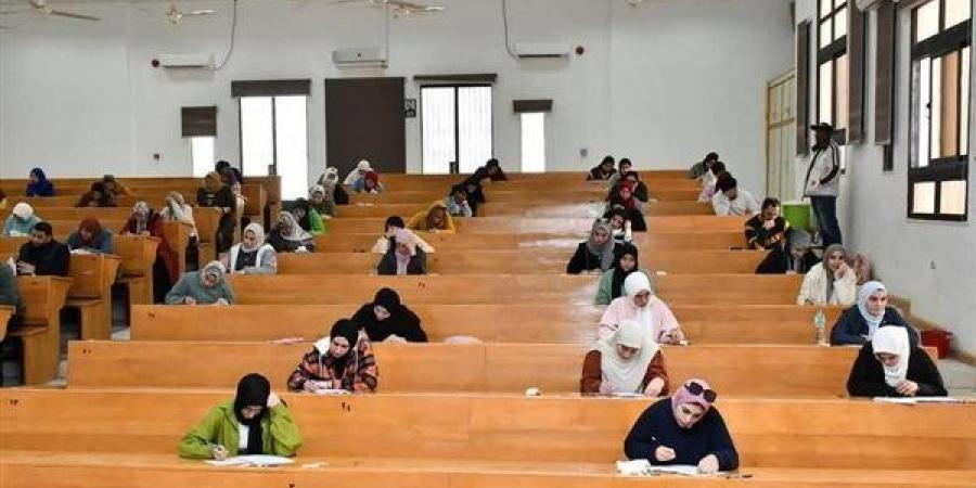تنسيق الجامعات 2026، جدول ومواد اختبارات المعادلات لطلاب الدبلومات الفنية
