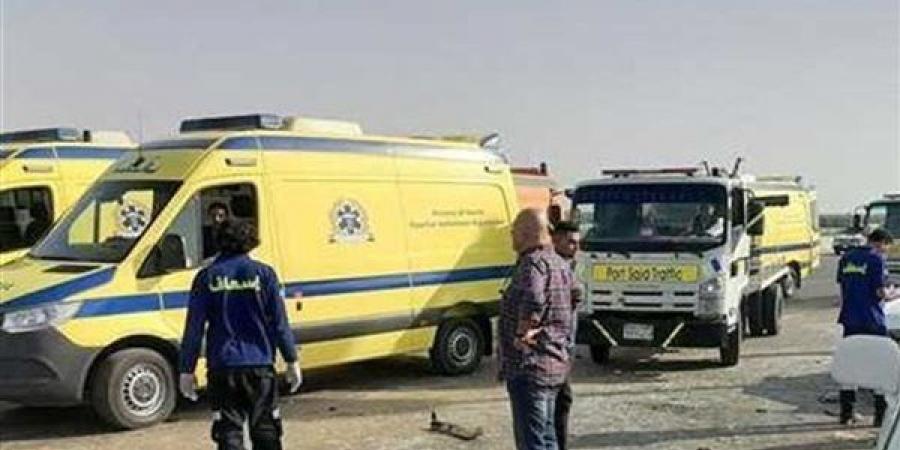 إصابة 5 أشخاص في تصادم 3 سيارات واشتعال أحدهم بصحراوي الإسكندرية