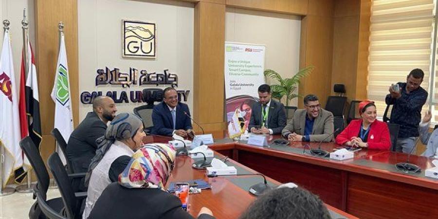 رئيس جامعة الجلالة: إطلاق برامج أكاديمية جديدة والتوسع في الشراكة مع جامعة أريزونا