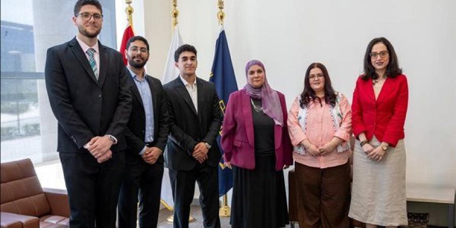 طلاب بجامعة مصر للمعلوماتية يطورون بوابة ذكية لإدارة عمليات التوظيف بالذكاء الاصطناعي