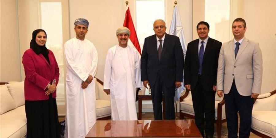المجلس القومي لحقوق الإنسان يستقبل وفدا من اللجنة العمانية لبحث تعزيز التعاون المشترك