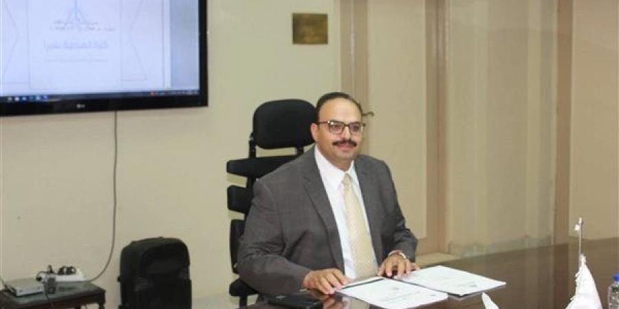 عميد هندسة شبرا لـ"فيتو": مشروعات تخرج الطلاب مصدر فخر ونستعد لإنشاء نادي للروبوتات