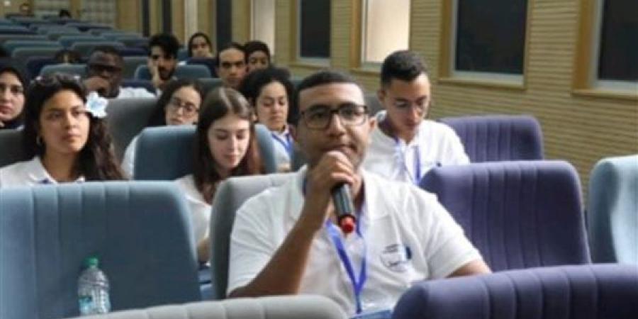 طالب بهندسة الإسكندرية يمثل مصر بمنحة تنافسية في المدرسة الصيفية الدولية