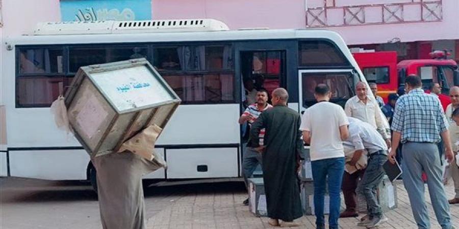 "تعليم الفيوم": مندوبو لجان امتحانات الشهادة الإعدادية تسلموا أسئلة "الإنجليزي" بدون مخالفات