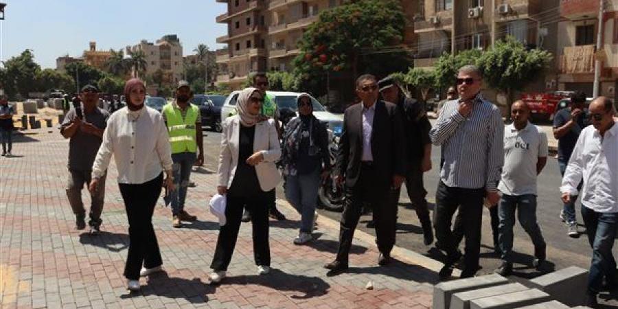محافظ القليوبية يتابع أعمال رصف وتطوير شارع الحرية بالقناطر الخيرية