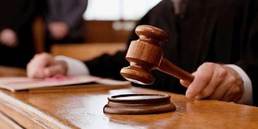 رضيع فوق سطح عقار، تفاصيل محاكمة طفلة متهمة بإنهاء حياة مولودها في بولاق الدكرور