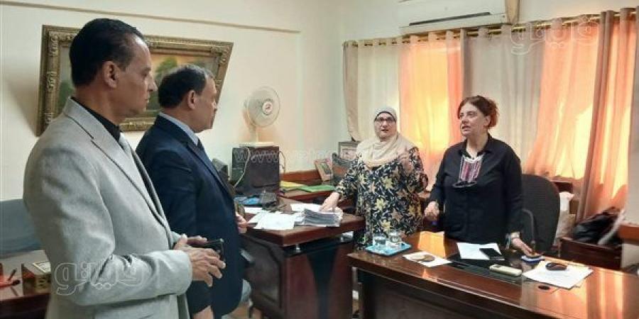 في أولى جولاته، مدير التعليم ببني سويف يشدد على الانضباط وروح الفريق والتواجد الميداني