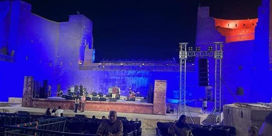 بشعار «كامل العدد»، جيل زد يسيطر على الحضور في ثاني ليالي مهرجان القلعة