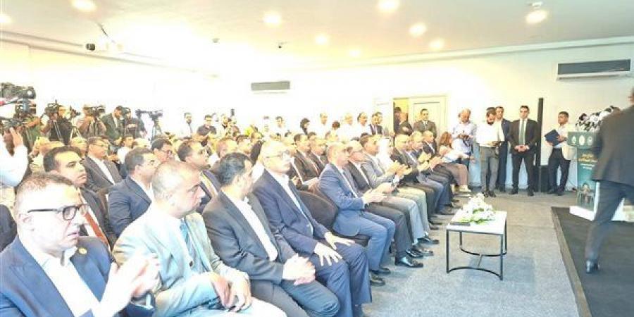 وزير الاستثمار يفتتح مركز خدمات المستثمرين بمدينة بنها