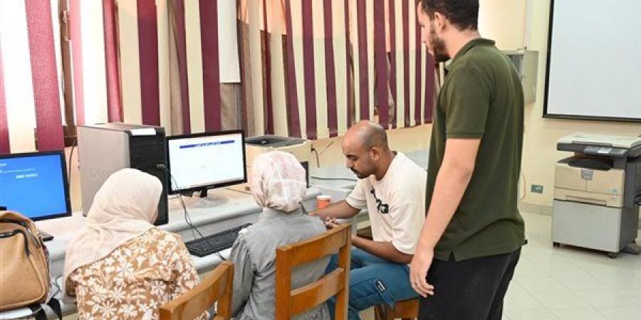 قواعد تقليل الاغتراب إلى كلية مناظرة وشروط التحويل لكلية غير مناظرة