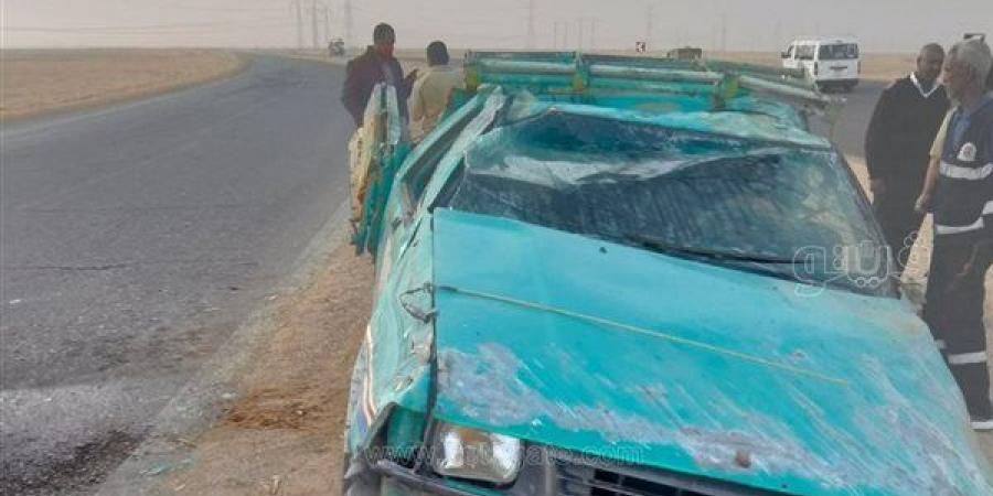 مصرع شخصين وإصابة 15 آخرين في انقلاب سيارة تحمل عمالا بالمنوفية