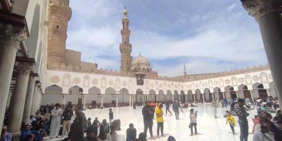 نقل شعائر صلاة الجمعة من مسجد الأزهر الشريف (بث مباشر)