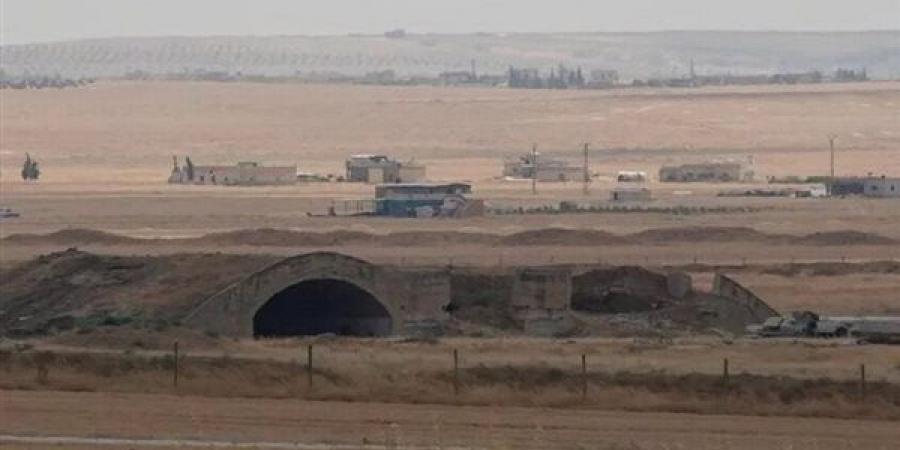 تفاصيل جديدة عن الضربة الإسرائيلية لقاعدة "أبو الظهور" في سوريا والاجتماع السري حول تركيا