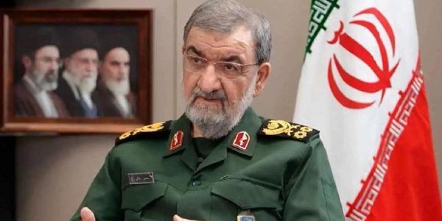 محسن رضائي: إيران ستتفاوض مع الدول المحيطة كي لا تساعد واشنطن وإذا واصلت سنستهدفها