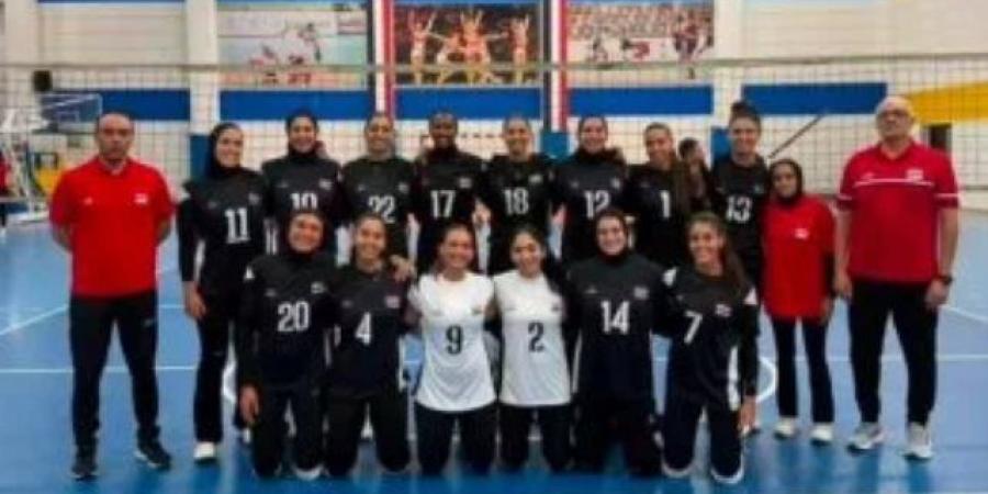 سيدات الطائرة يهزمن السنغال ببطولة أفريقيا بكينيا