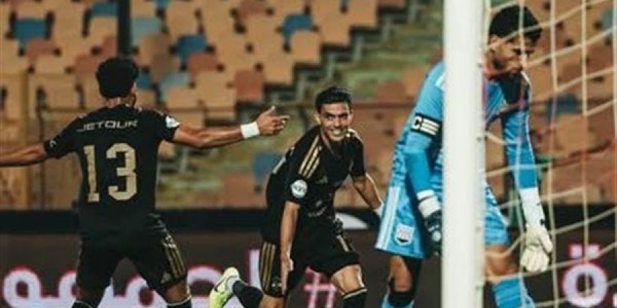 الدوري المصري، الأهلي يتقدم علي زد بهدف بن شرقي في الشوط الأول (صور)