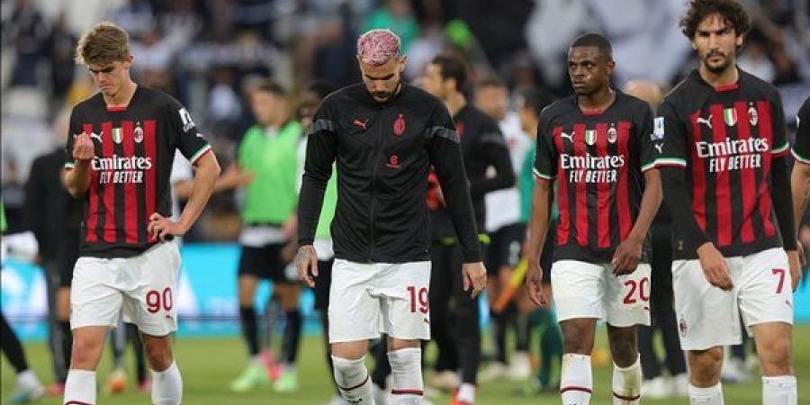 الدوري الإيطالي، ميلان يحسم فوزًا مريحًا على فينيزيا بثنائية نظيفة في سان سيرو