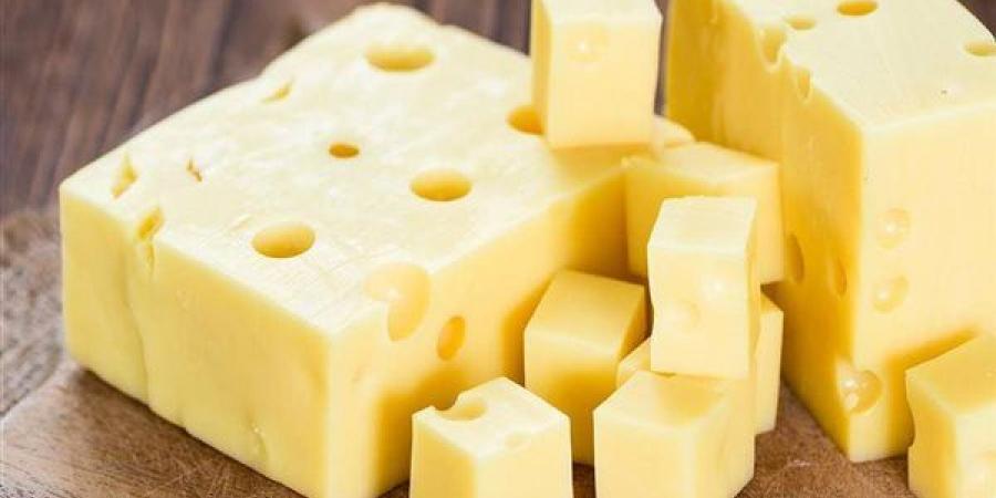 طريقة عمل الجبنة الرومي في المنزل بخطوات سهلة ومكونات بسيطة