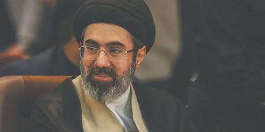 مجتبى خامنئي: لدى الشعب الإيراني وجبهة المقاومة دروس لن ينساها العدو الأمريكي